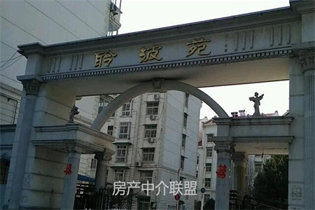精装大三房送家具家电恒大翡翠华庭诚心出售有证可按揭